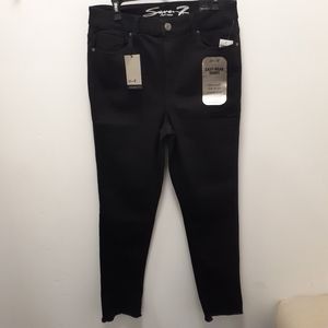 Seven 7 High Rise Slim Straight Jean Black